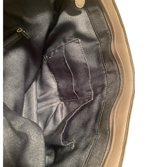 Guess Quilted Tote - Picture 13 of 16